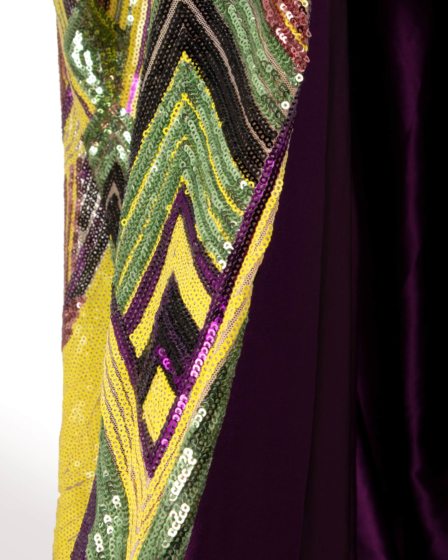 JAKUTA Tribal Cape
